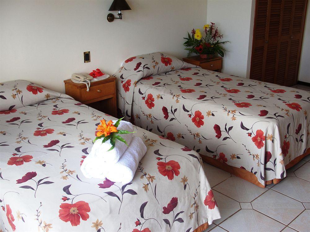 הנגה רואה Iorana Isla De Pascua Hotel מראה חיצוני תמונה